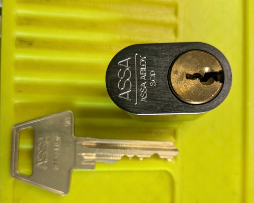 Assa 600 ovale scandinavo